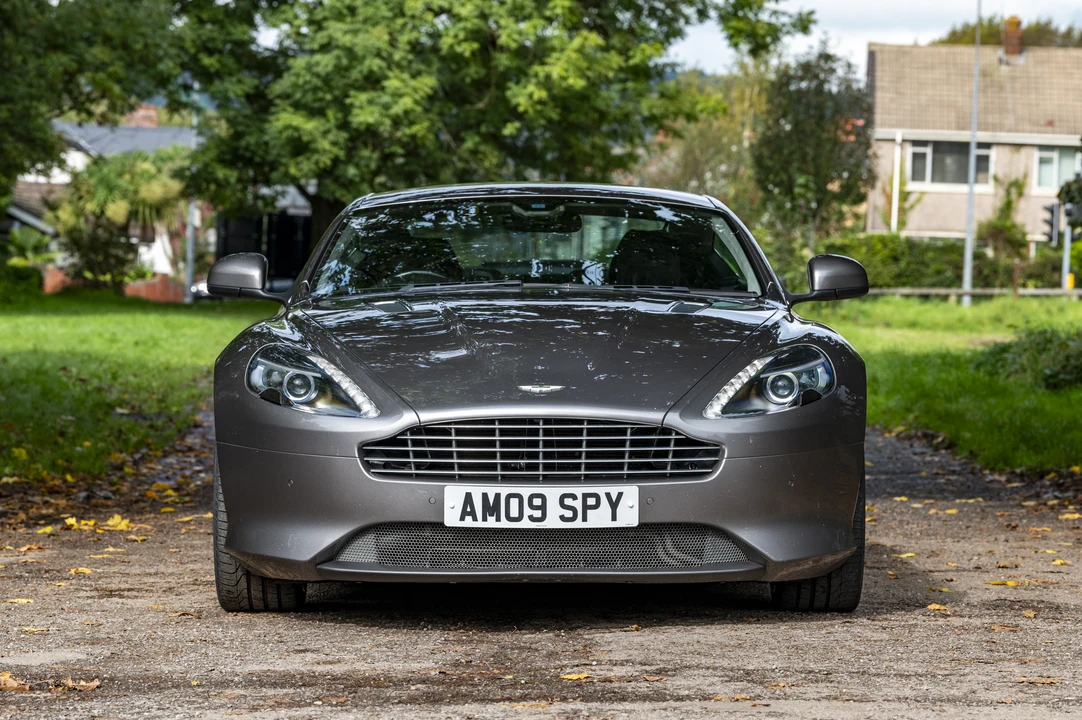 2015 Aston Martin DB9 - Image 3 of 31