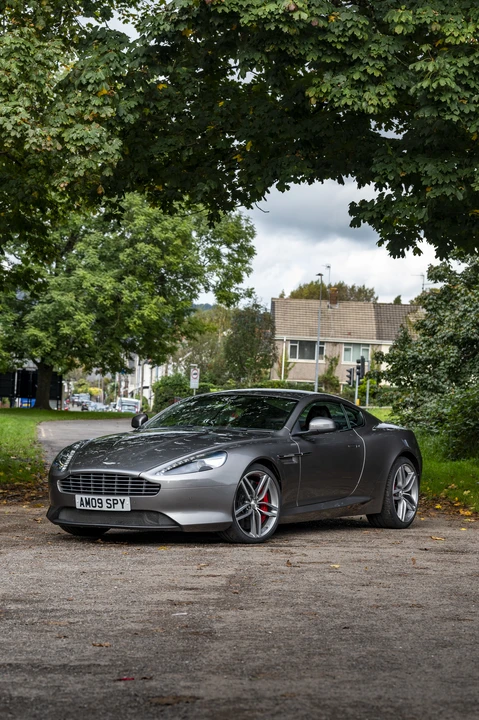 2015 Aston Martin DB9 - Image 15 of 31