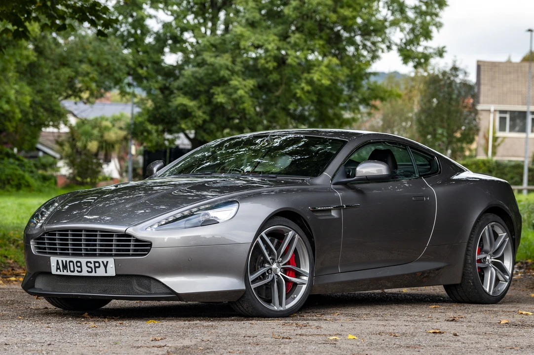 2015 Aston Martin DB9 - Image 21 of 31
