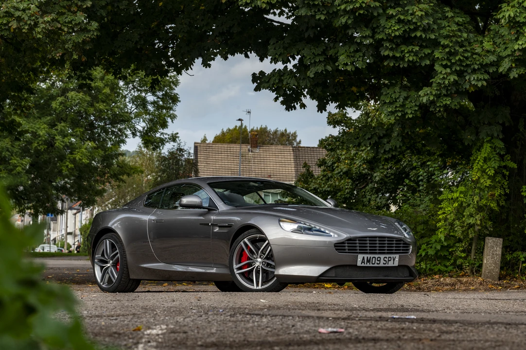 2015 Aston Martin DB9 - Image 22 of 31
