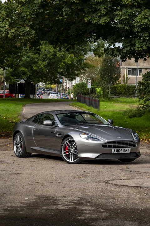 2015 Aston Martin DB9 - Image 17 of 31