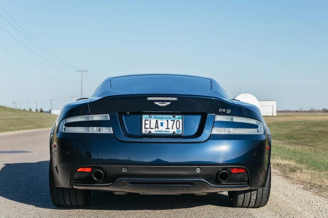 2015 Aston Martin DB9 - Image 7 of 31