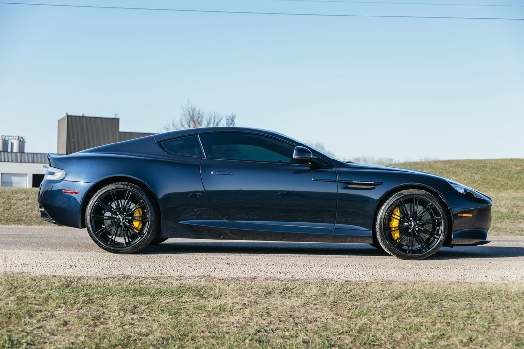 2015 Aston Martin DB9 - Image 5 of 31