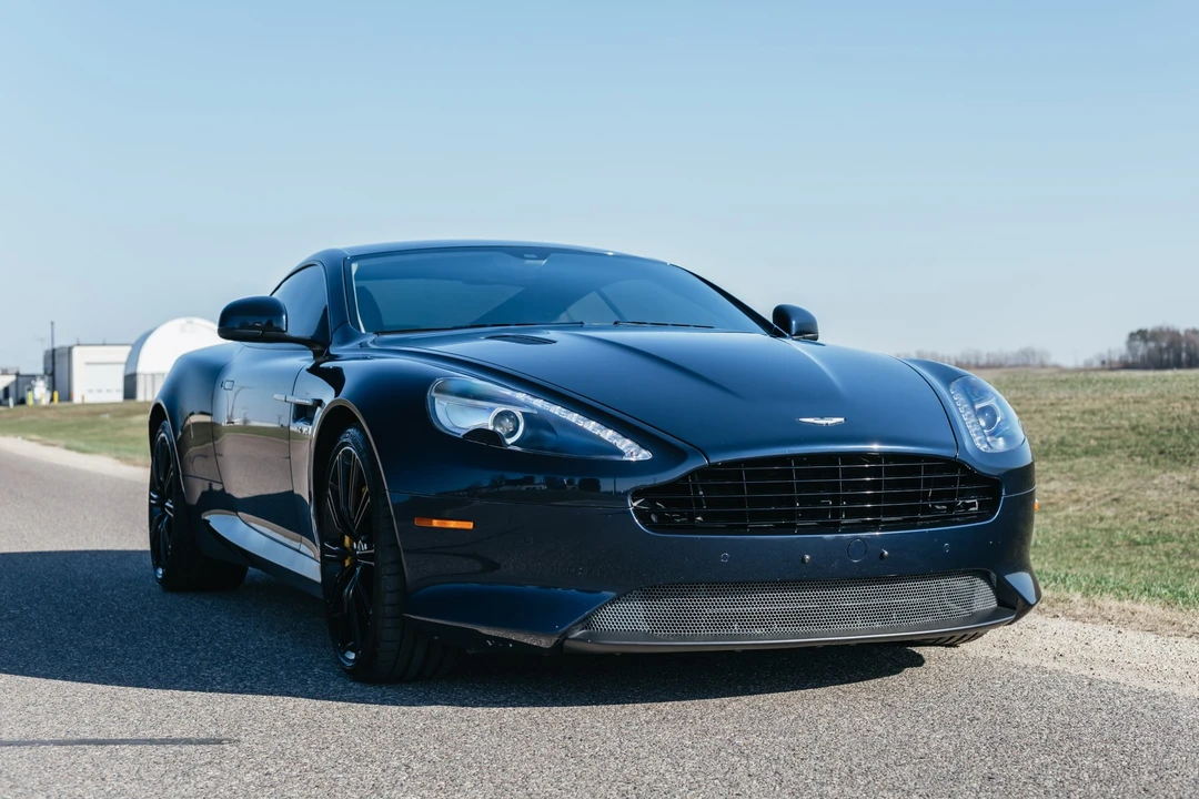 2015 Aston Martin DB9 - Image 4 of 31