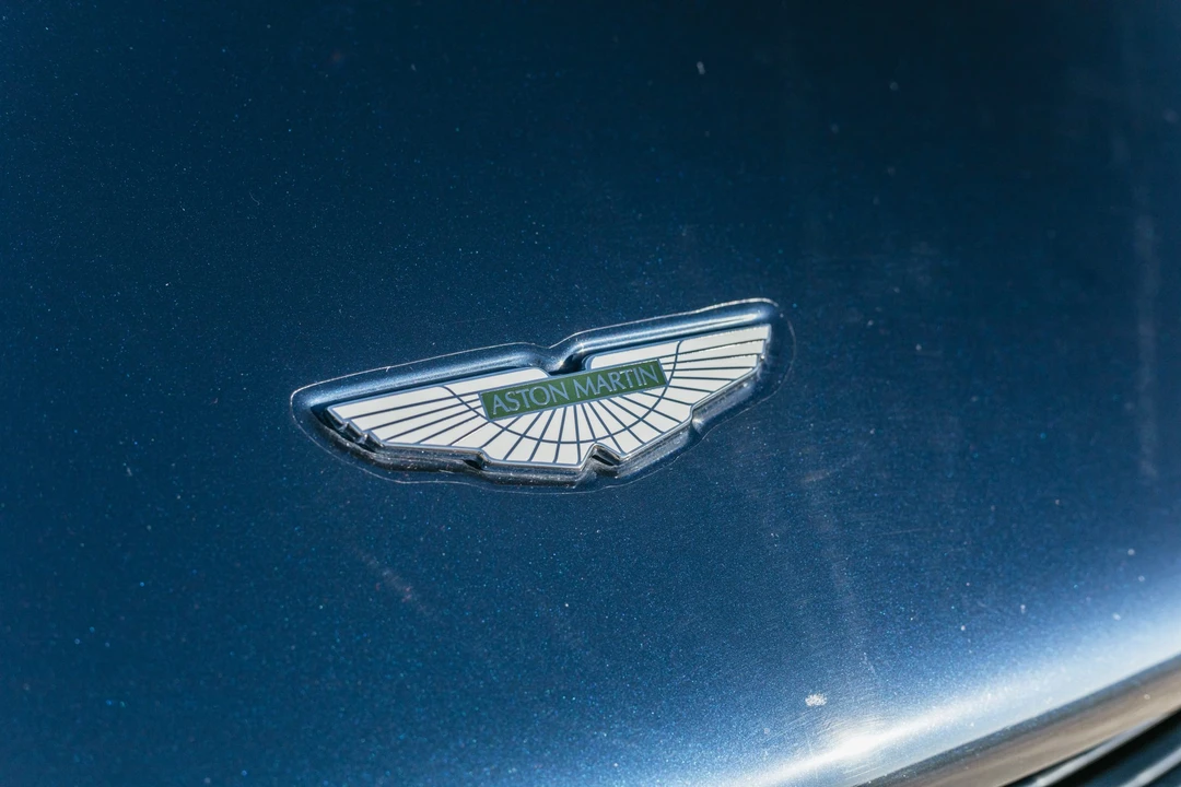 2015 Aston Martin DB9 - Image 18 of 31