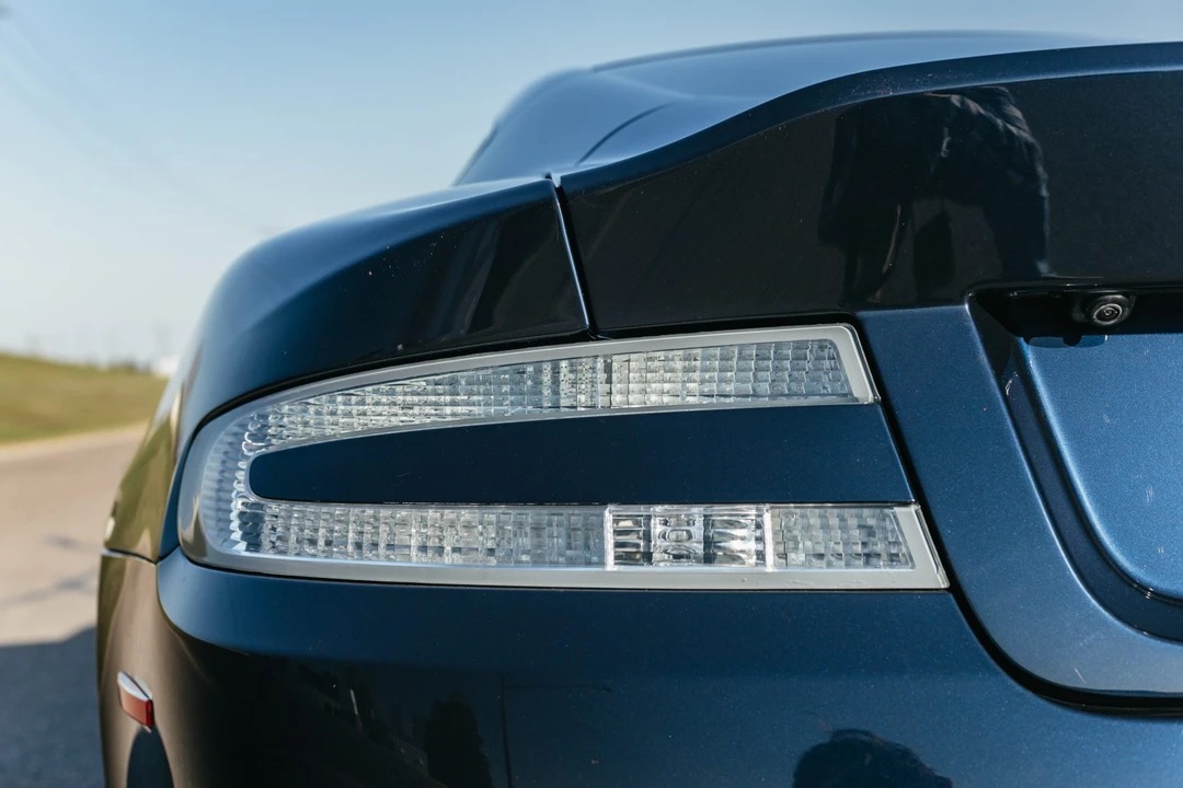 2015 Aston Martin DB9 - Image 22 of 31