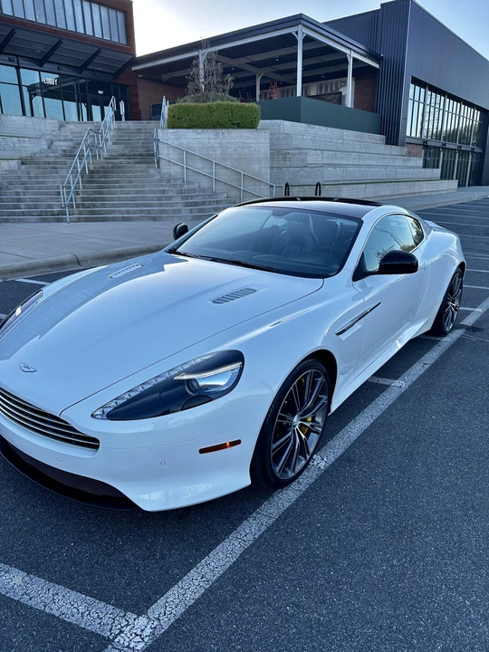2015 Aston Martin DB9 - Image 30 of 31