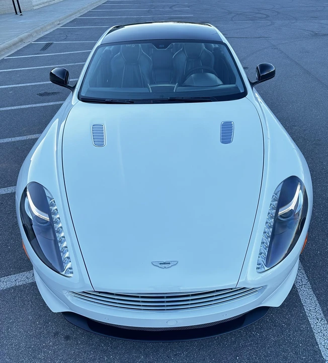 2015 Aston Martin DB9 - Image 25 of 31