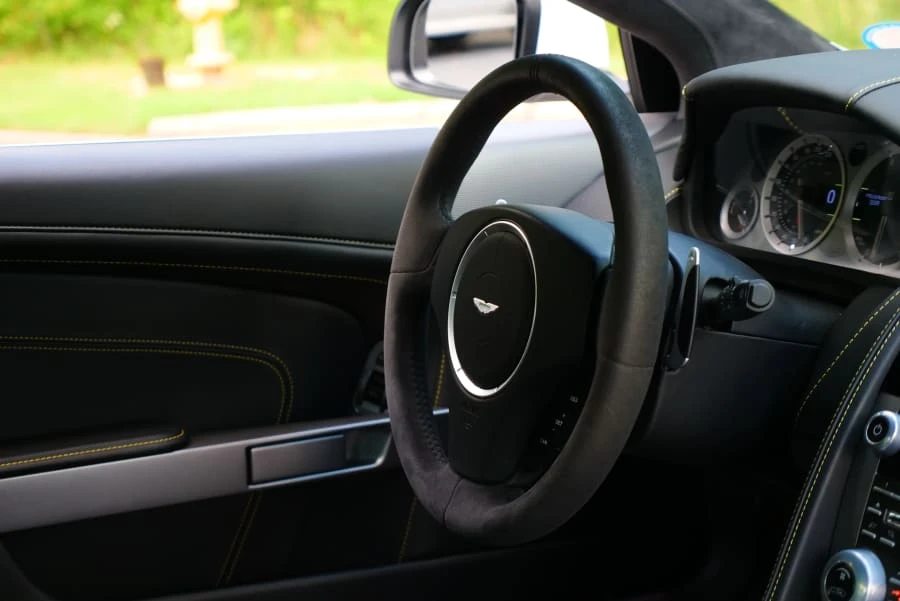 2015 Aston Martin DB9 - Image 7 of 30