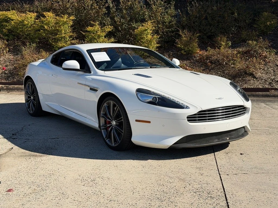 2015 Aston Martin DB9 - Image 19 of 21