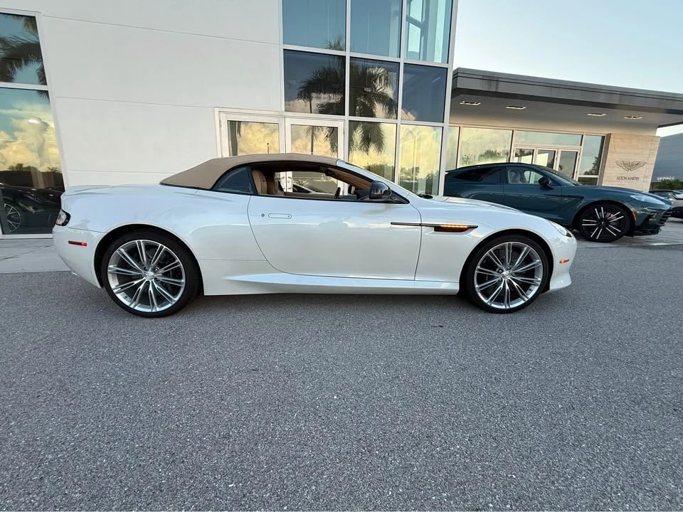 2015 Aston Martin DB9 - Image 3 of 20