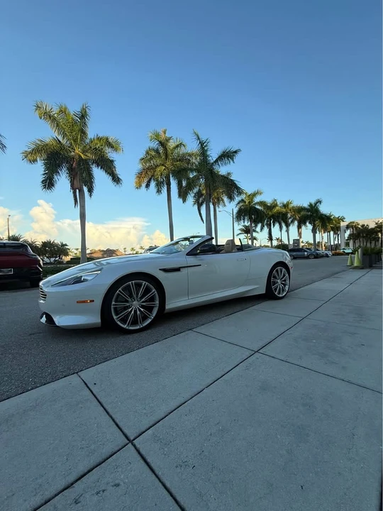 2015 Aston Martin DB9 - Image 8 of 20