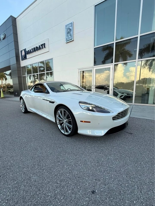 2015 Aston Martin DB9 - Image 4 of 20