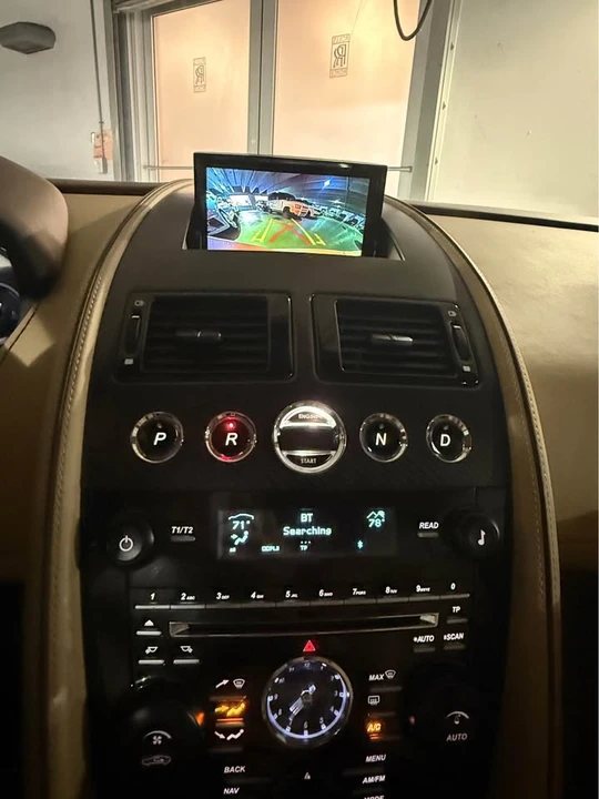2015 Aston Martin DB9 - Image 19 of 20