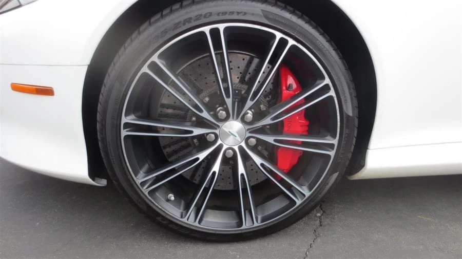 2015 Aston Martin DB9 - Image 9 of 31