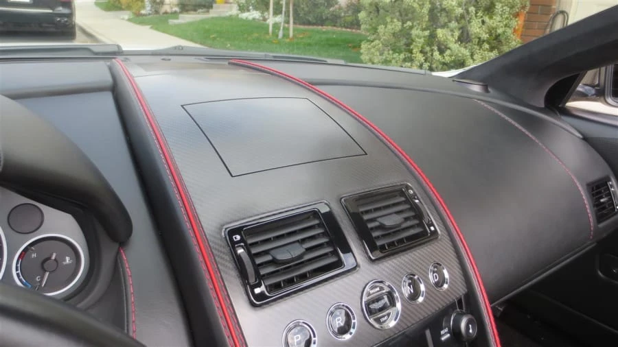 2015 Aston Martin DB9 - Image 20 of 31