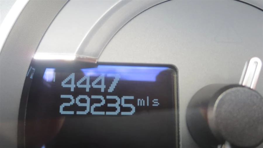 2015 Aston Martin DB9 - Image 17 of 31