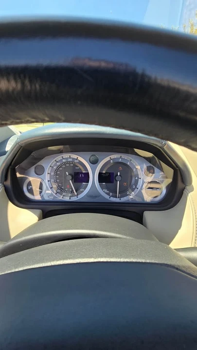 2015 Aston Martin DB9 - Image 8 of 16