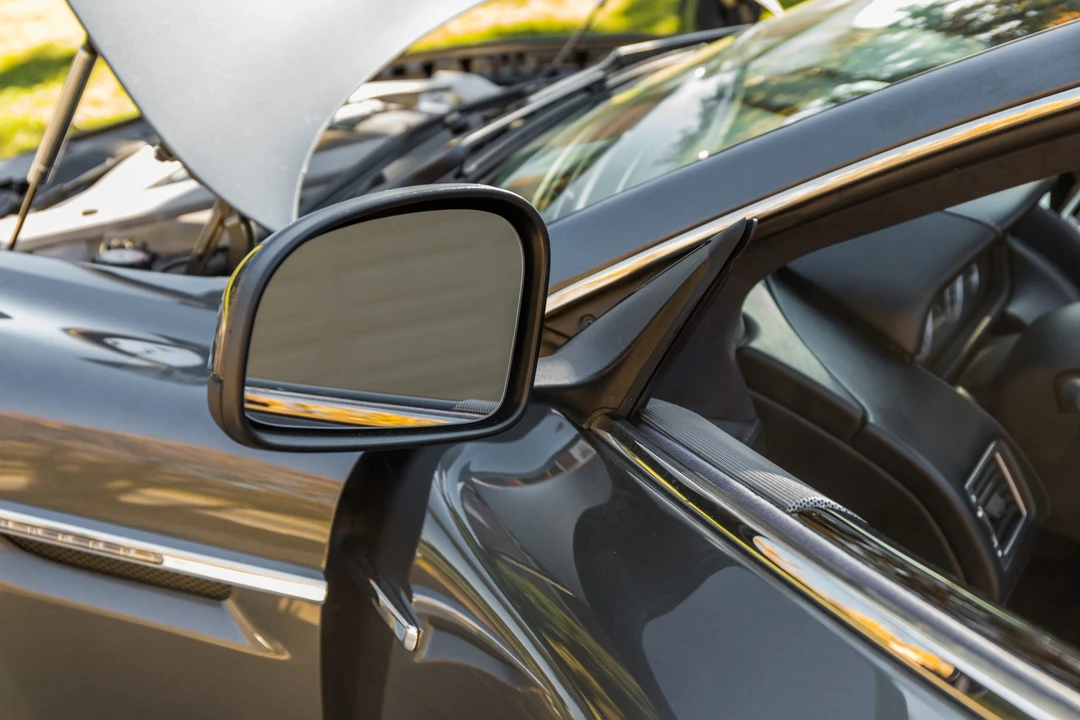 2015 Aston Martin DB9 - Image 25 of 31