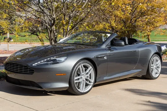 2015 Aston Martin DB9 Volante