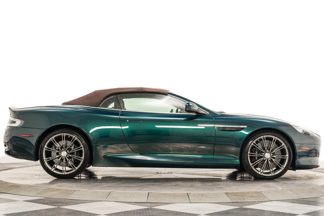 2015 Aston Martin DB9 - Image 18 of 21