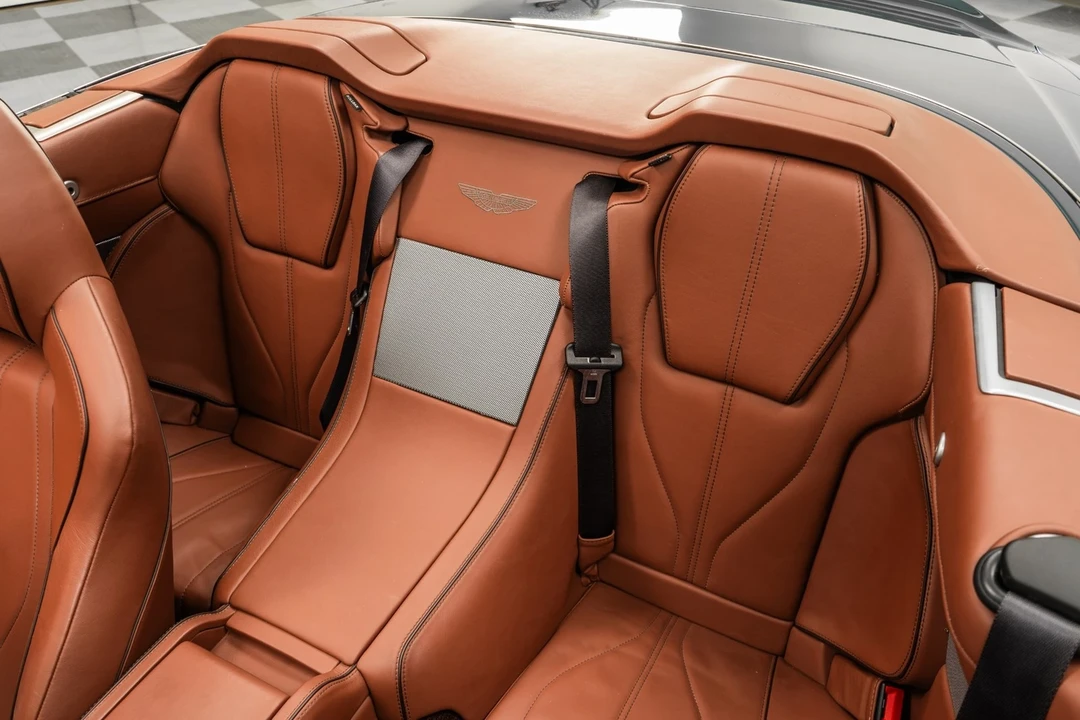 2015 Aston Martin DB9 - Image 16 of 21