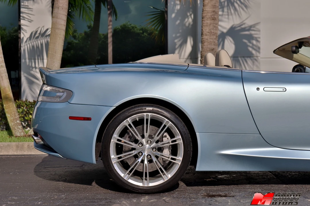 2015 Aston Martin DB9 - Image 18 of 21