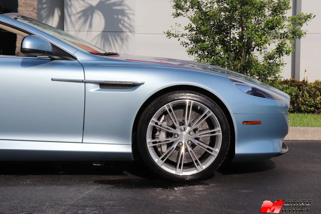 2015 Aston Martin DB9 - Image 13 of 21