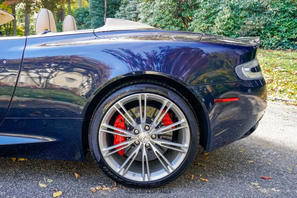2015 Aston Martin DB9 - Image 5 of 12