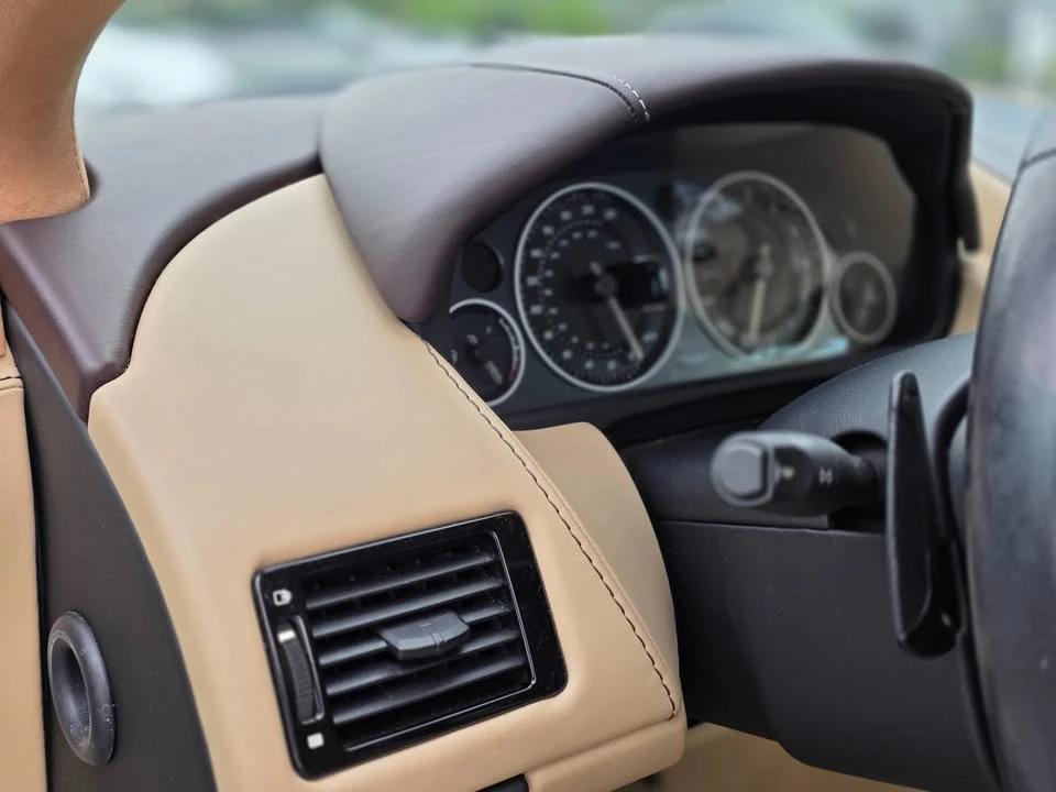 2015 Aston Martin DB9 - Image 14 of 16