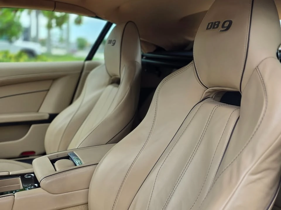 2015 Aston Martin DB9 - Image 10 of 16
