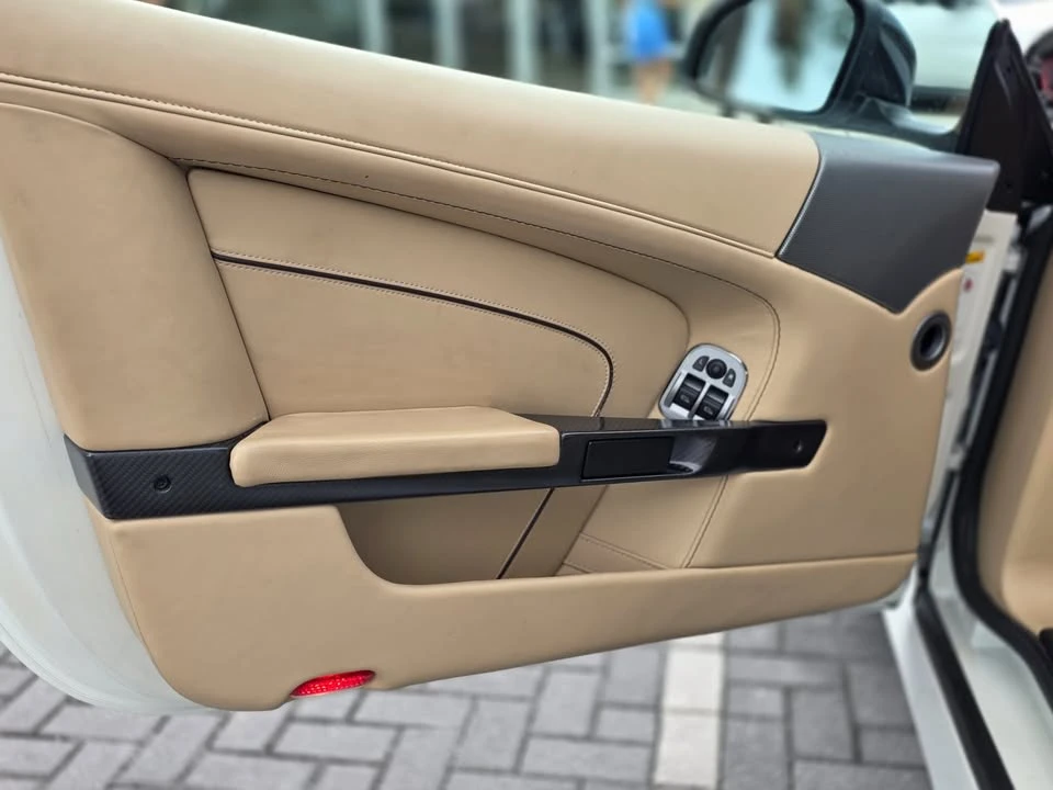 2015 Aston Martin DB9 - Image 16 of 16