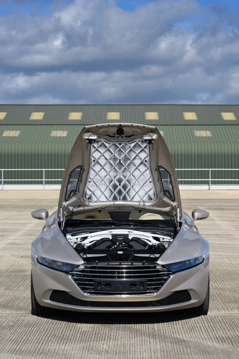 2015 Aston Martin Lagonda - Image 29 of 31