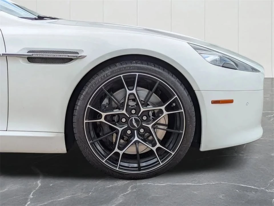 2015 Aston Martin Rapide - Image 6 of 15