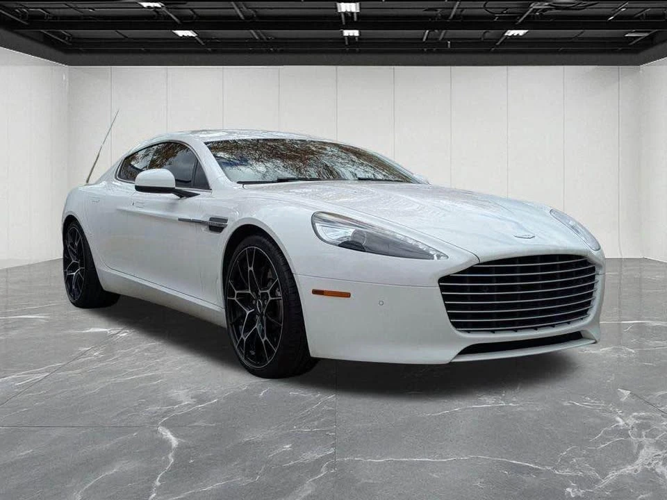 2015 Aston Martin Rapide - Image 12 of 17