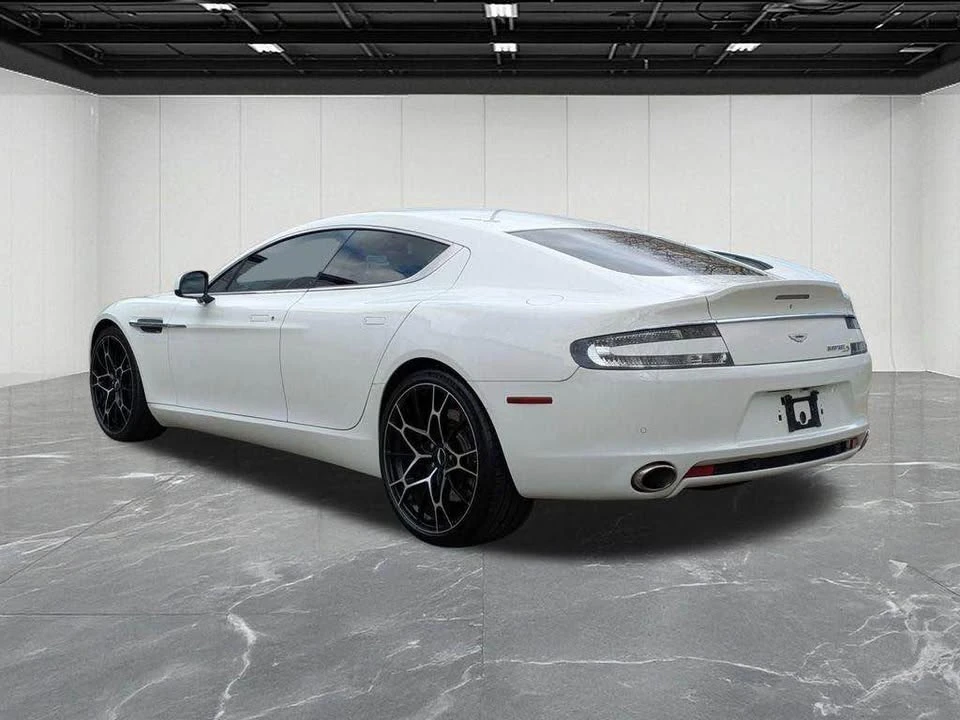 2015 Aston Martin Rapide - Image 2 of 17