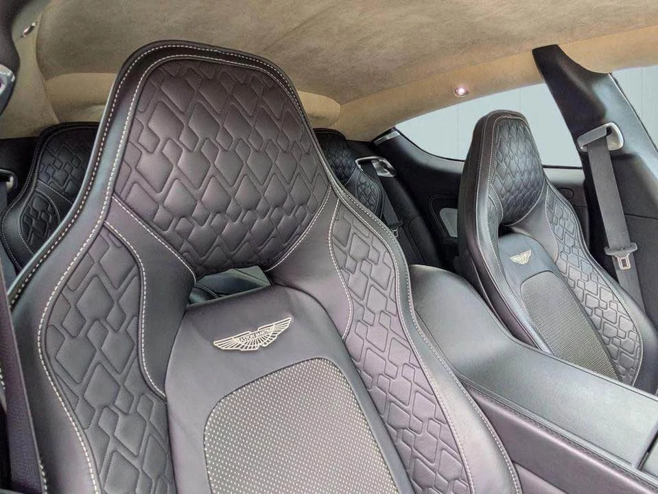 2015 Aston Martin Rapide - Image 16 of 17