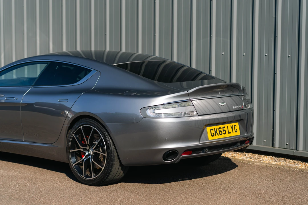 2015 Aston Martin Rapide - Image 18 of 31