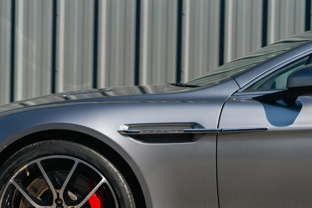 2015 Aston Martin Rapide - Image 22 of 31