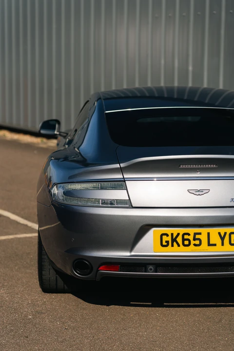 2015 Aston Martin Rapide - Image 26 of 31