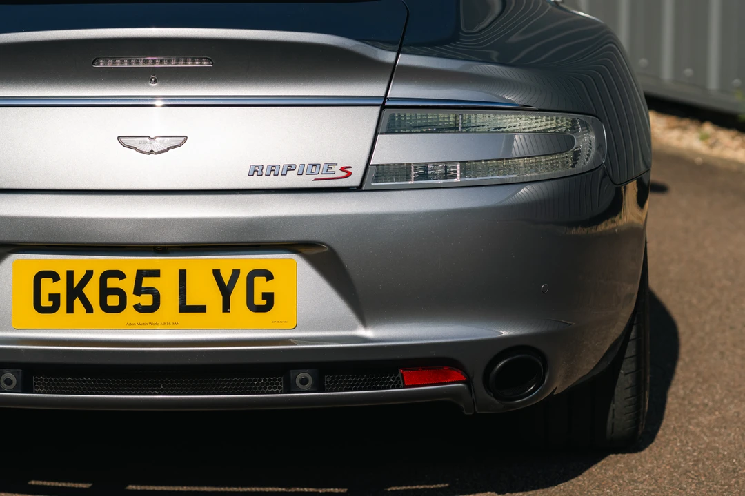 2015 Aston Martin Rapide - Image 27 of 31