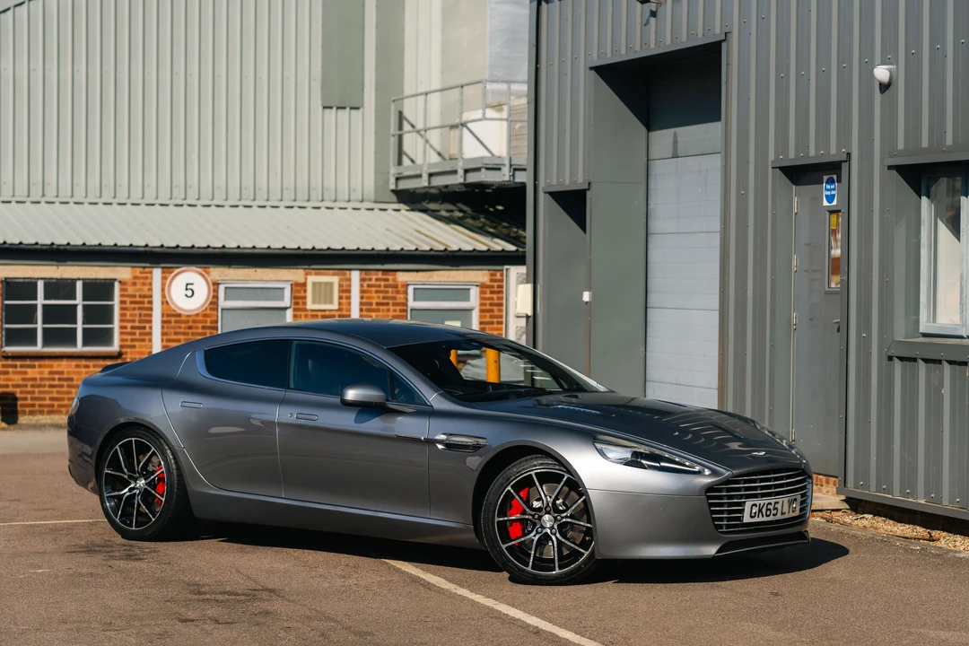 2015 Aston Martin Rapide - Image 9 of 31