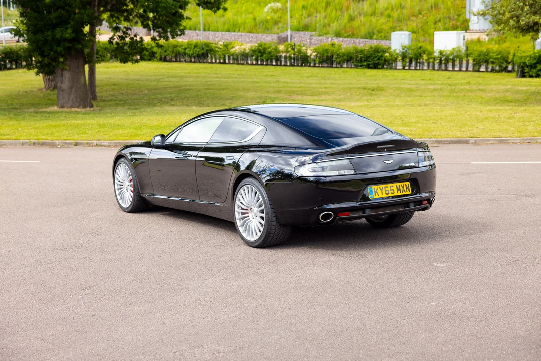 2015 Aston Martin Rapide - Image 13 of 31