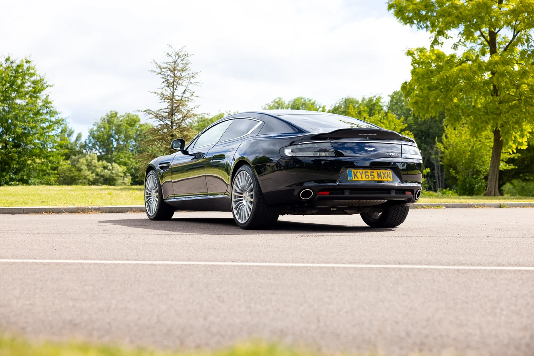 2015 Aston Martin Rapide - Image 5 of 31