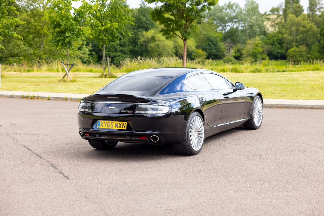 2015 Aston Martin Rapide - Image 15 of 31