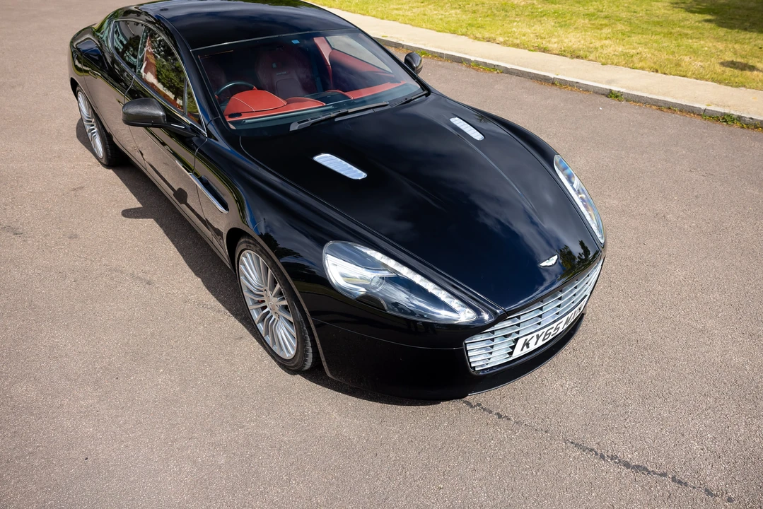 2015 Aston Martin Rapide - Image 23 of 31