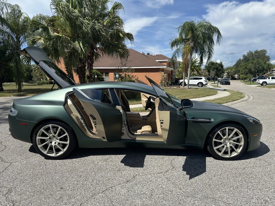 2015 Aston Martin Rapide - Image 16 of 31