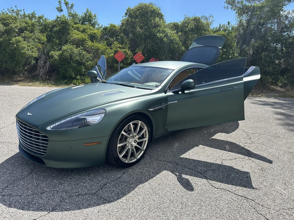 2015 Aston Martin Rapide - Image 21 of 31
