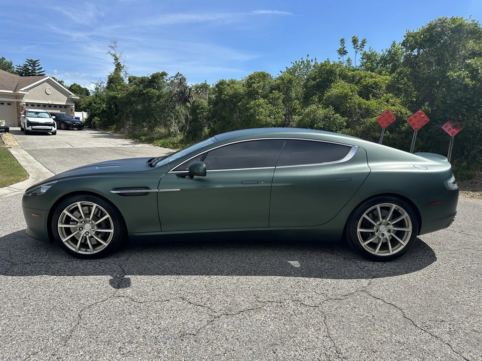 2015 Aston Martin Rapide - Image 12 of 31