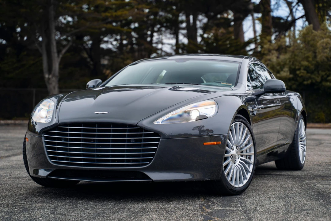 2015 Aston Martin Rapide - Image 10 of 31